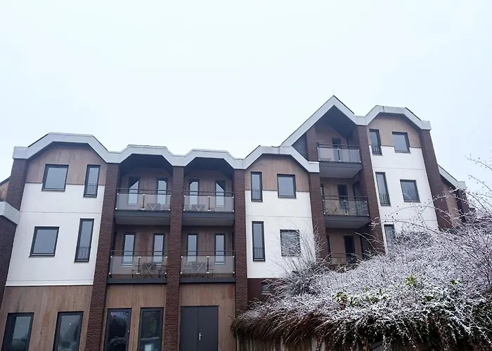 Family In Hambachtal Boutique *